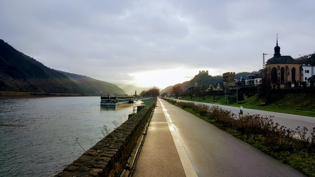 Middle Rhine Valley Scenic Route Roaming Required