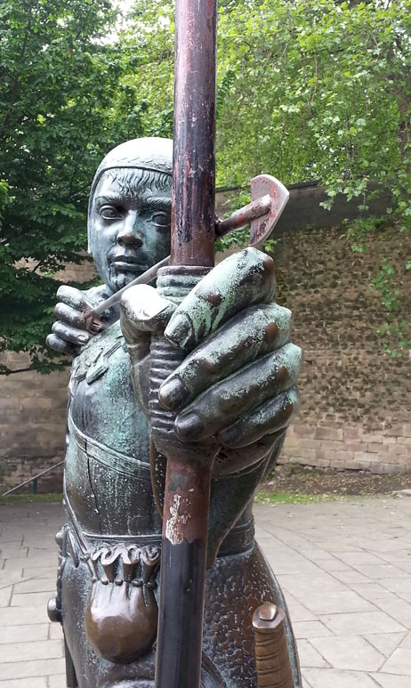 Robin Hood statue