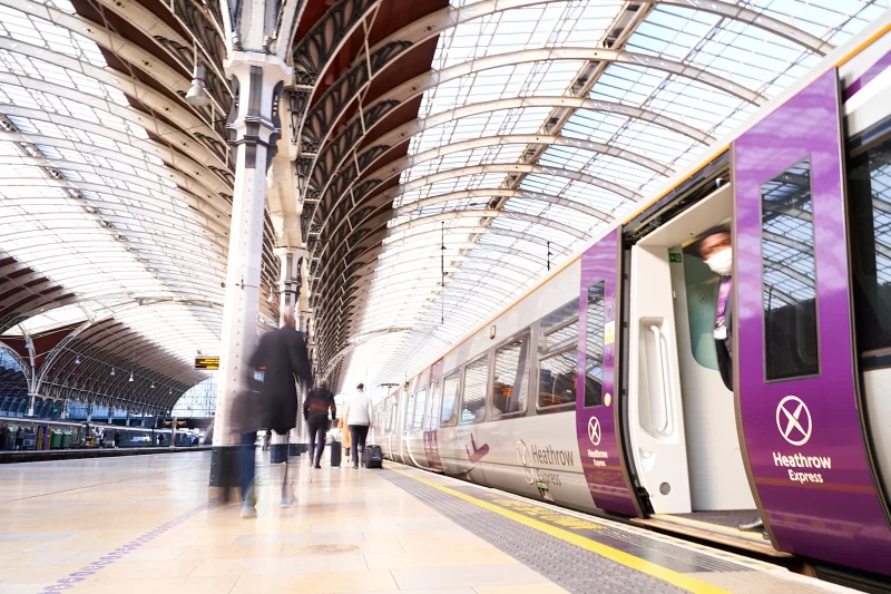 Is It Worth Catching The Heathrow Express to Save Time & Money? Roaming Required